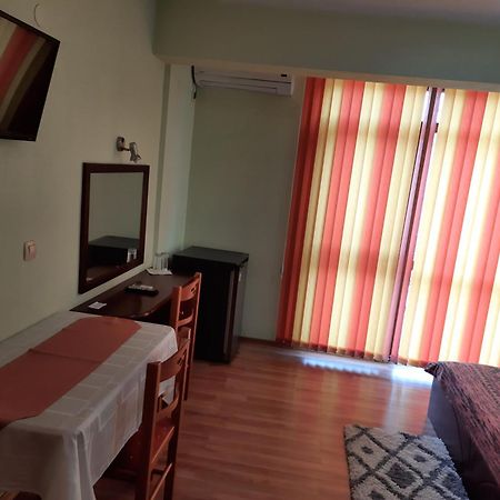 Motel Elegance 桑丹斯基 外观 照片